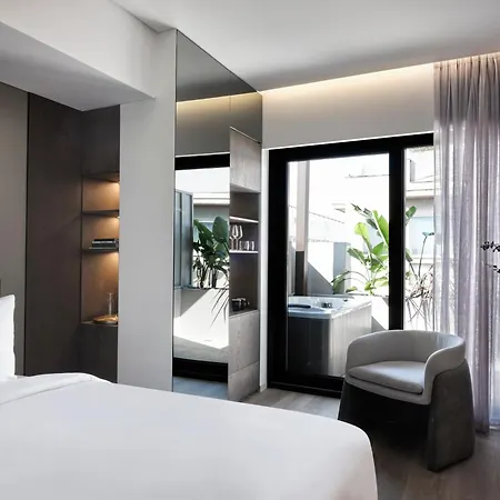 Nur Edge - Acropolis Skyline Apartahotel *