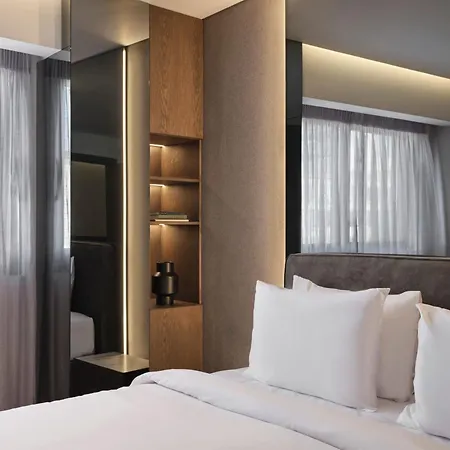 Nur Edge - Acropolis Skyline Apartahotel *